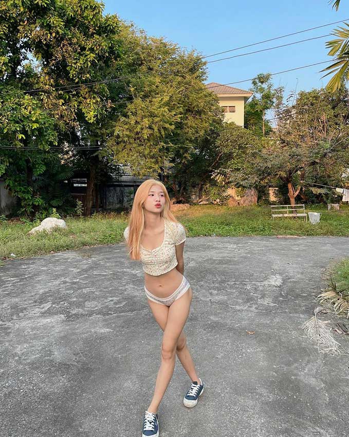 วาร์ป น้องโซเฟีย สาวน้อยมากเสน่ห์ หุ่นบางร่างเล็กเซ็กซี่โดนใจ 22