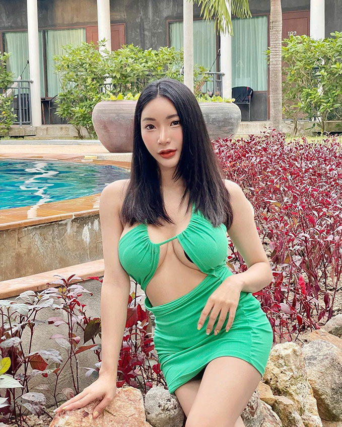 วาร์ป น้องหมวยลี่ นางแบบสาวฮอตสุดเร่าร้อน onlyfans จัดเต็มไม่มีกัก 22