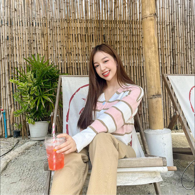 วาร์ป น้องนุ๊ก สุขธิดา เน็ตไอดอลสาววัยใส ดีกรีดาวมหาลัย 4