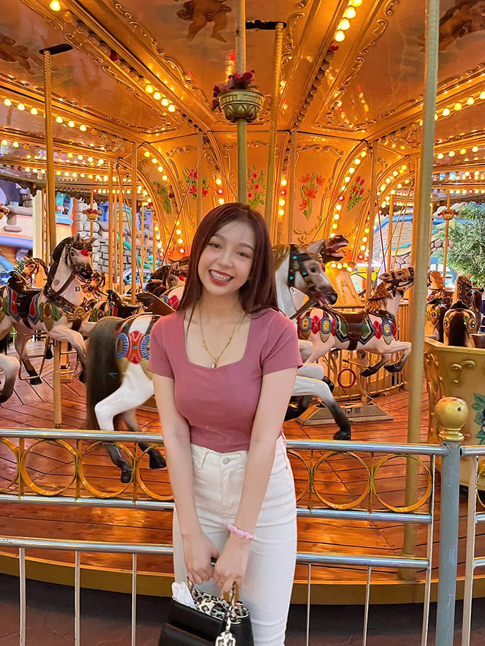 วาร์ป น้องนุ๊ก สุขธิดา เน็ตไอดอลสาววัยใส ดีกรีดาวมหาลัย 5