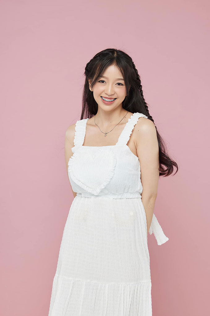 วาร์ป น้องนุ๊ก สุขธิดา เน็ตไอดอลสาววัยใส ดีกรีดาวมหาลัย 9