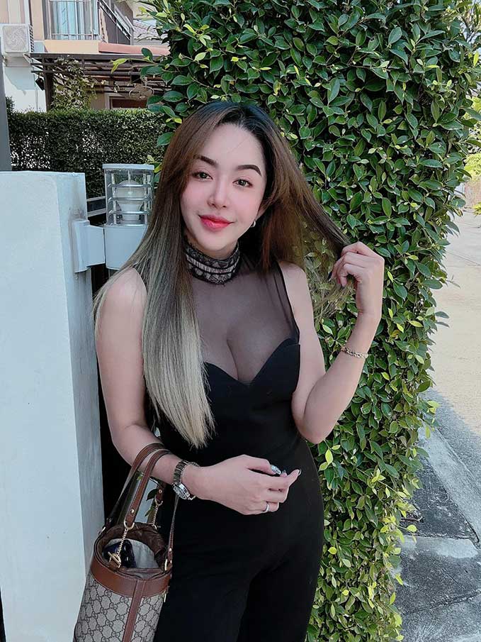 วาร์ป น้องณัฐ จุฑารัตน์ เน็ตไอดอลสาวสวยสุดแซ่บ ขวัญใจชาวรถแห่ 1