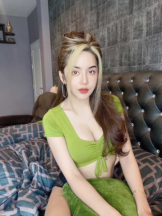 วาร์ป น้องณัฐ จุฑารัตน์ เน็ตไอดอลสาวสวยสุดแซ่บ ขวัญใจชาวรถแห่ 4