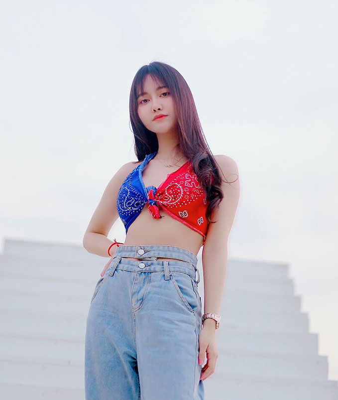 วาร์ป น้องเฟิร์น ชลลดา สาวน้อยหุ่นเซ็กซี่ onlyfan งานดีนำเสนอ 18