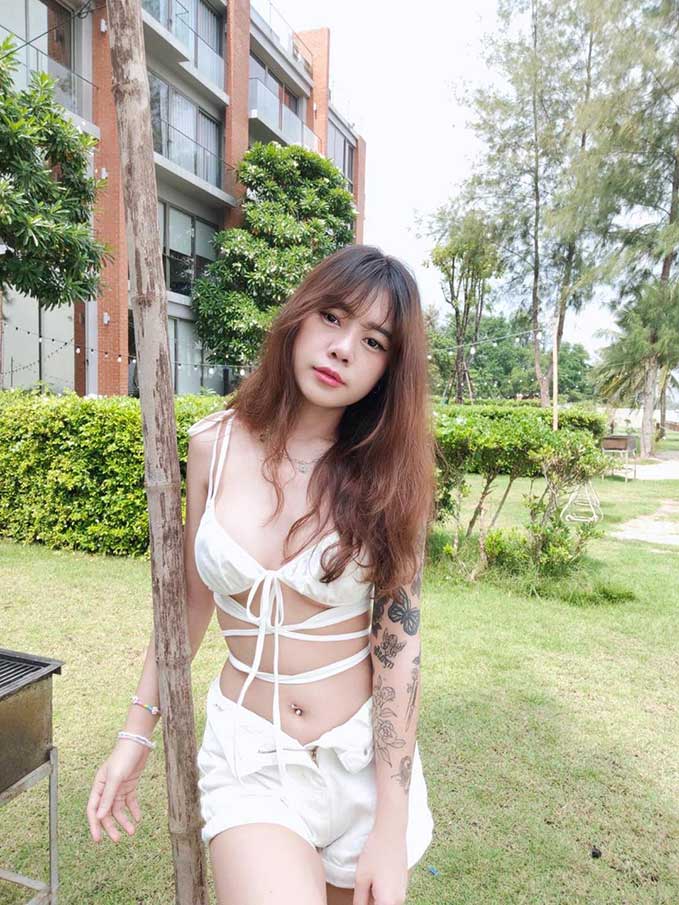 วาร์ป น้อง ลูน่า Dalunah สตรีมเมอร์สาววัยใส Onlyfans เซ็กซี่โดนใจ 6