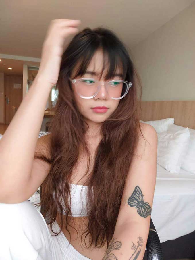 วาร์ป น้อง ลูน่า Dalunah สตรีมเมอร์สาววัยใส Onlyfans เซ็กซี่โดนใจ 19