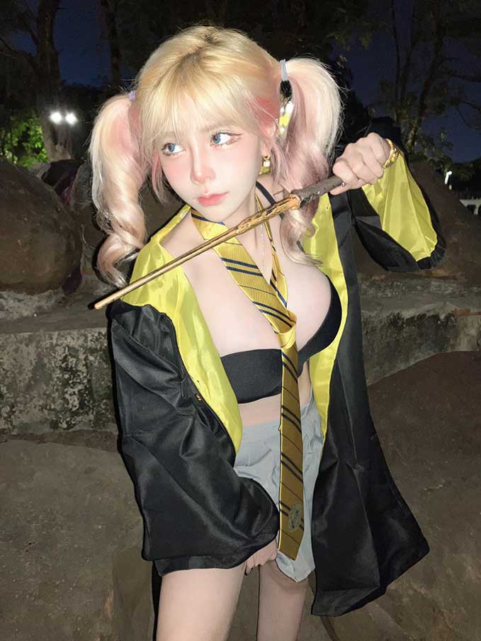 วาร์ป น้องแป้งสามป๋อง เน็ตไอดอลสาวสวย ดาวดัง นักแคสเกม สุดเซ็กซี่ 4