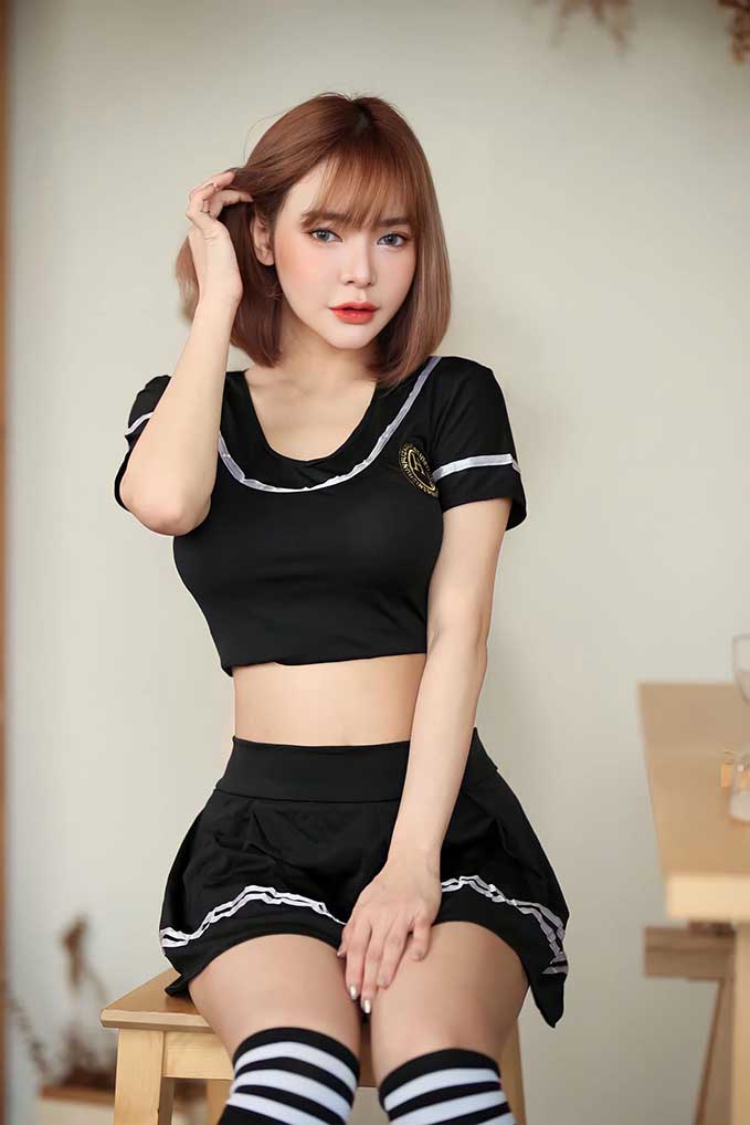 วาร์ป น้องหญิง กนกพร นางแบบสาวสุดเซ็กซี่ ดีกรีความแซ่บไม่ธรรมดา 10