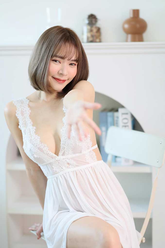วาร์ป น้องหญิง กนกพร นางแบบสาวสุดเซ็กซี่ ดีกรีความแซ่บไม่ธรรมดา 17