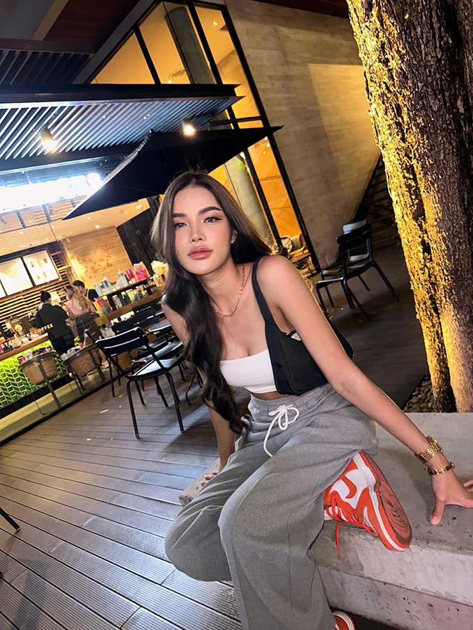 วาร์ป น้องอุ้ม ทวีพร มิสแกรนด์สาวสุดฮอต สวยคมเซ็กซี่เหนือคำบรรยาย 8