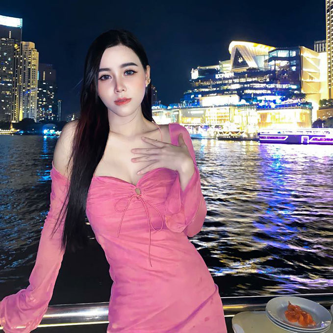 เปิดวาร์ป น้องชมภูนุช บุตรเพ็ง สาวสวยหุ่นแซ่บ ฮอตเกินต้าน แซ่บโดนใจ 19