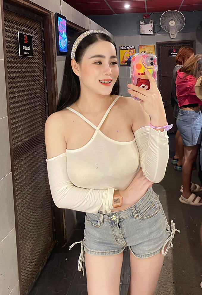 เปิดวาร์ป น้องชมภูนุช บุตรเพ็ง สาวสวยหุ่นแซ่บ ฮอตเกินต้าน แซ่บโดนใจ 24
