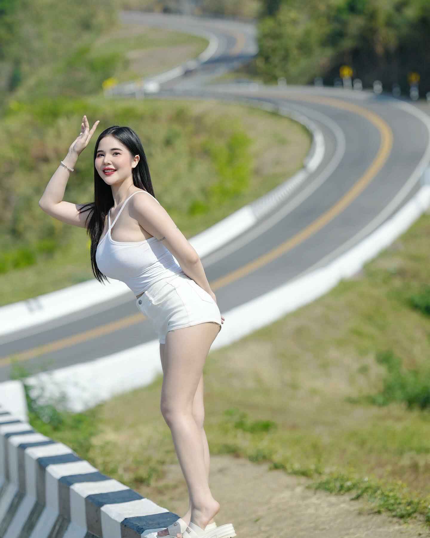 เปิดประวัติ น้องอ้อน Aon Supitsara สาวสวยดาวTikTok หุ่นเซ็กซี่อกทะลัก 23
