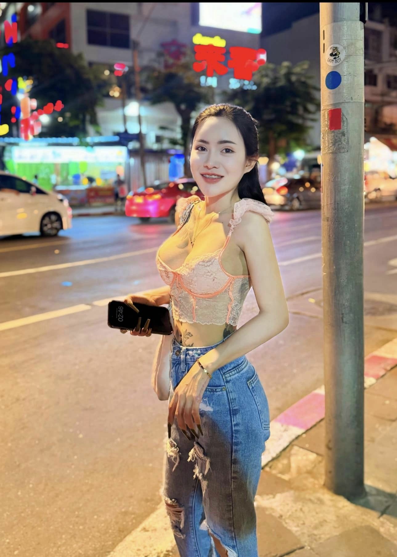เปิดประวัติ May Yekeomany สาวสวย หุ่นแซ่บเวอร์ ขยี้ใจ รอยสักหลงไหล 13
