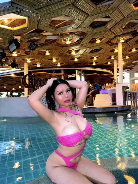 เปิดประวัติ ปอฟอ สุนิสา ศรีพรม สาวสวย หุ่นแซ่บ ไฟหน้าอกสะบึ้ม ยั่วหัวใจ 15