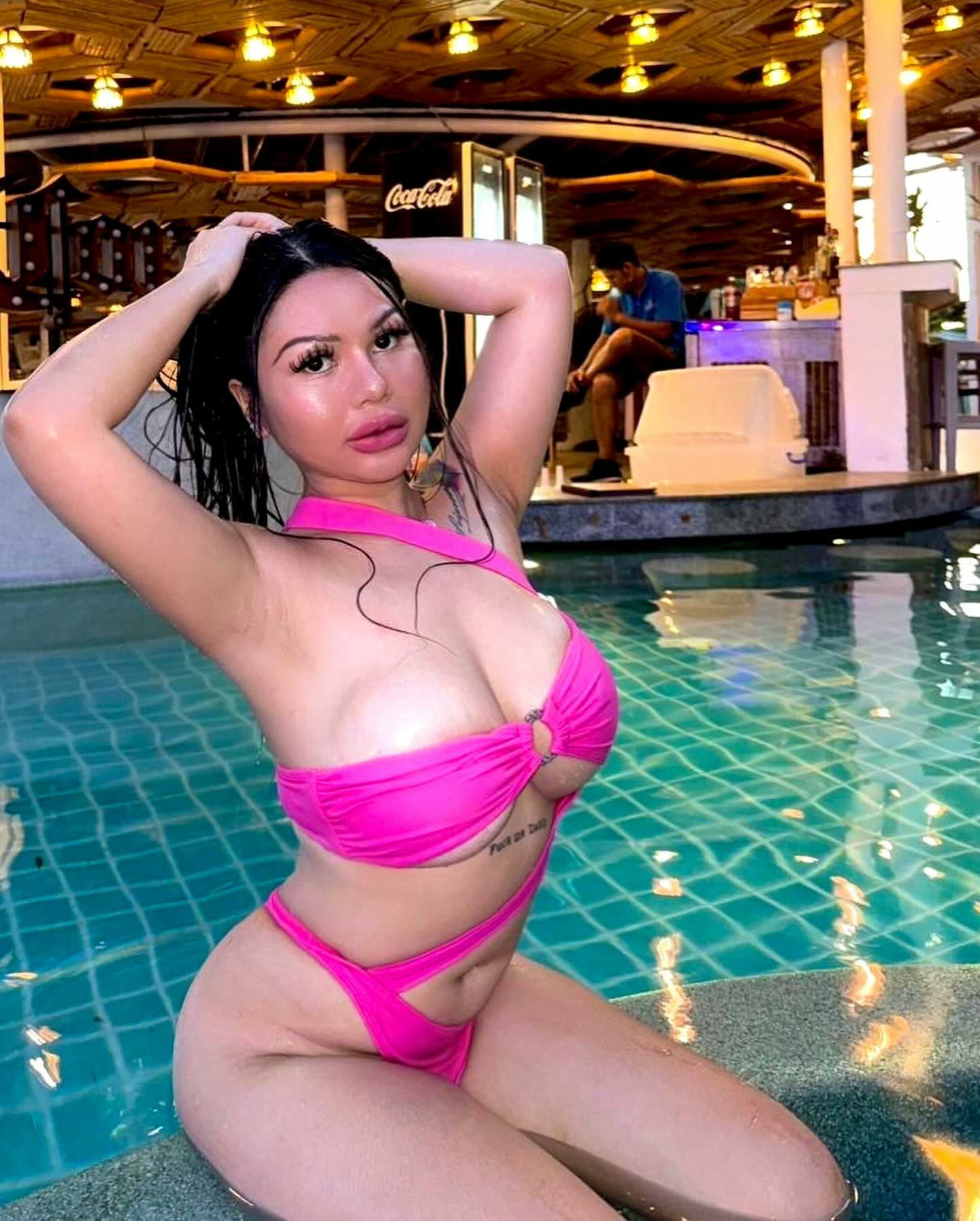 เปิดประวัติ ปอฟอ สุนิสา ศรีพรม สาวสวย หุ่นแซ่บ ไฟหน้าอกสะบึ้ม ยั่วหัวใจ 26